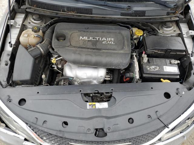 Photo 11 from auction – 2015 CHRYSLER 200 LIMITE with VIN 1C3CCCAB8FN591555