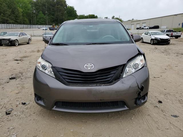 Photo 5 from auction – 2013 TOYOTA SIENNA LE with VIN 5TDKK3DC7DS390719