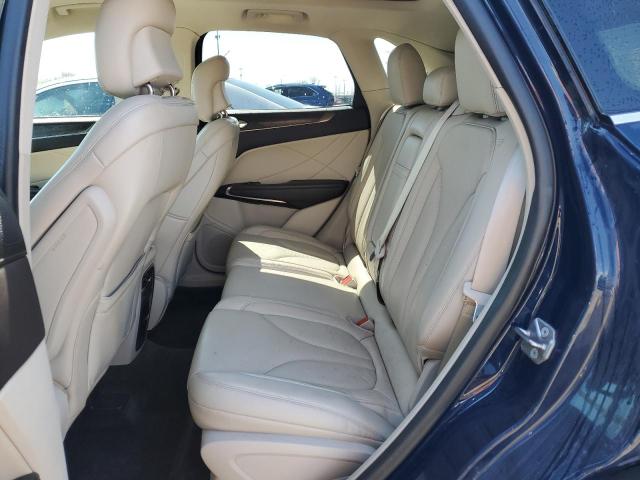 Photo 10 from auction – 2018 LINCOLN MKC RESERV with VIN 5LMCJ3D98JUL18794