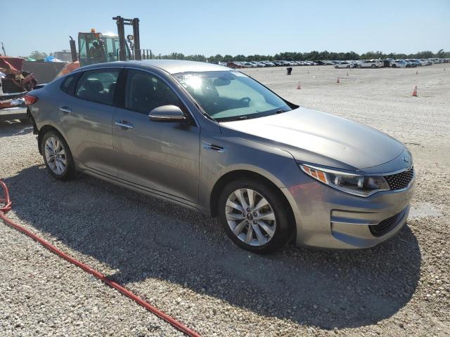 Photo 4 from auction – 2016 KIA OPTIMA EX with VIN 5XXGU4L31GG043447