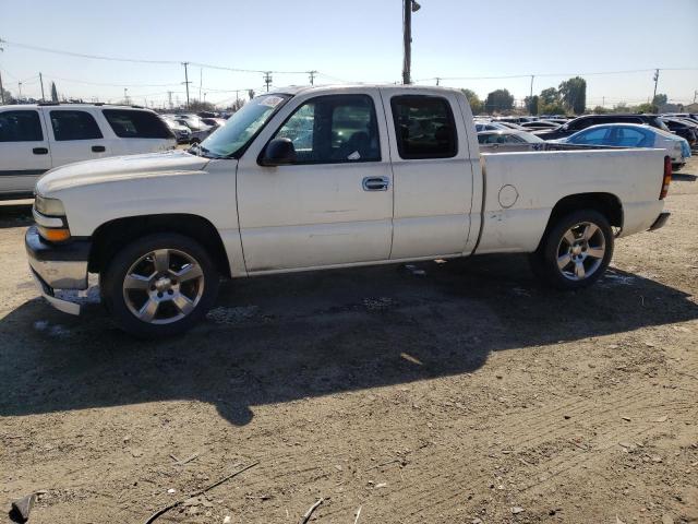 CHEVROLET SILVERADO 2001 with VIN 2GCEC19VX11172575 - Photo from auction