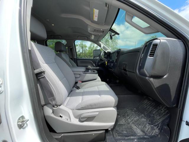 Photo 5 from auction – 2019 CHEVROLET SILVERADO with VIN 2GC2KREG1K1153684