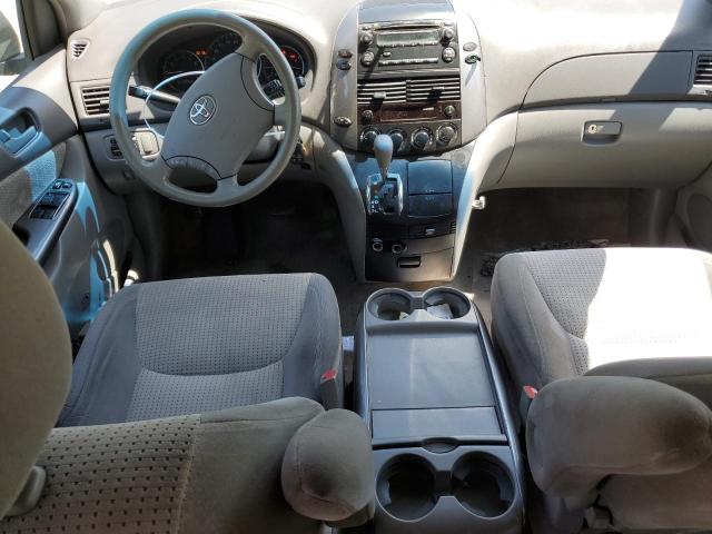 Photo 8 from auction – 2010 TOYOTA SIENNA CE with VIN 5TDKK4CC6AS294003