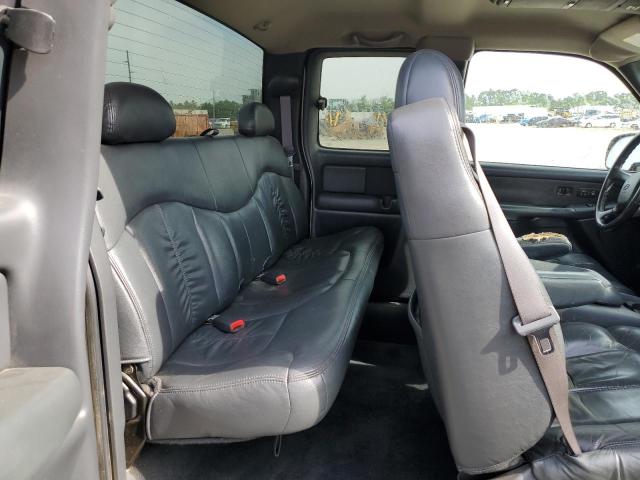 Photo 10 from auction – 2002 CHEVROLET SILVERADO with VIN 2GCEC19T621350708