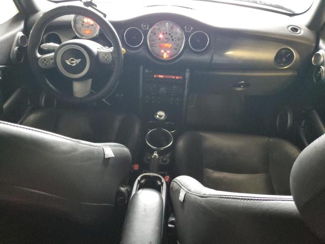 Photo 8 from auction – 2005 MINI COOPER with VIN WMWRH33585TF84761