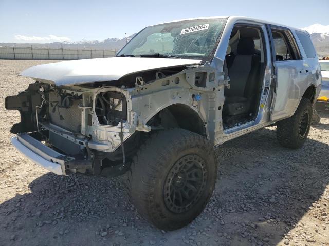 TOYOTA 4RUNNER SR 2020 with VIN JTEBU5JR9L5794331 - Photo from auction