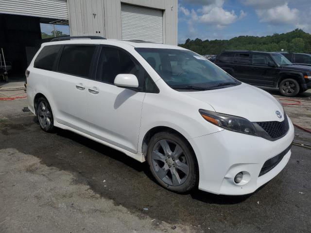 Photo 4 from auction – 2017 TOYOTA SIENNA SE with VIN 5TDXZ3DC3HS837005