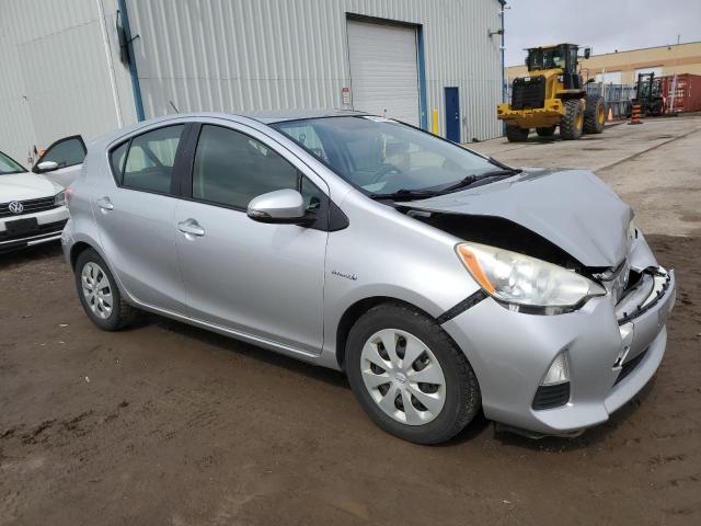 Photo 4 from auction – 2012 TOYOTA PRIUS C with VIN JTDKDTB37C1500676