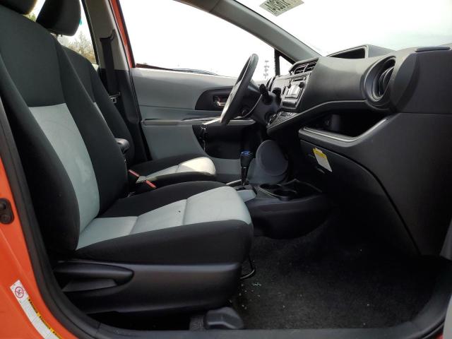 Photo 7 from auction – 2014 TOYOTA PRIUS C with VIN JTDKDTB39E1083483