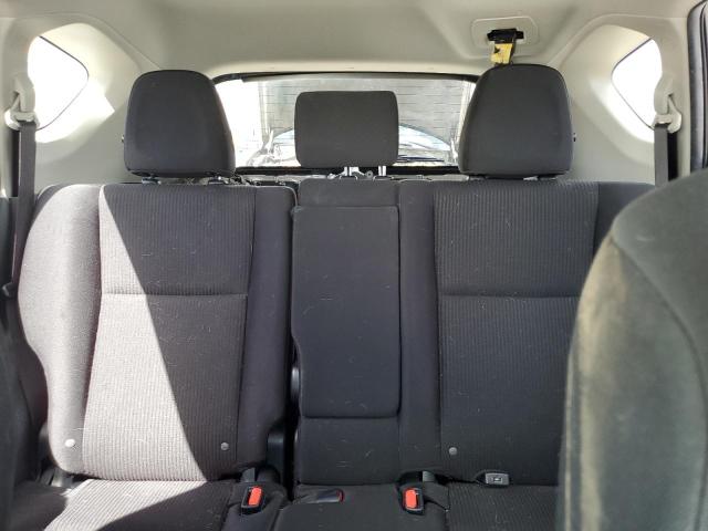 Photo 10 from auction – 2017 TOYOTA RAV4 LE with VIN JTMBFREV5HJ123492