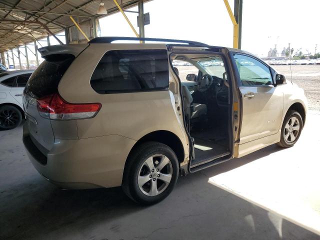 Photo 3 from auction – 2012 TOYOTA SIENNA LE with VIN 5TDKK3DC7CS202991
