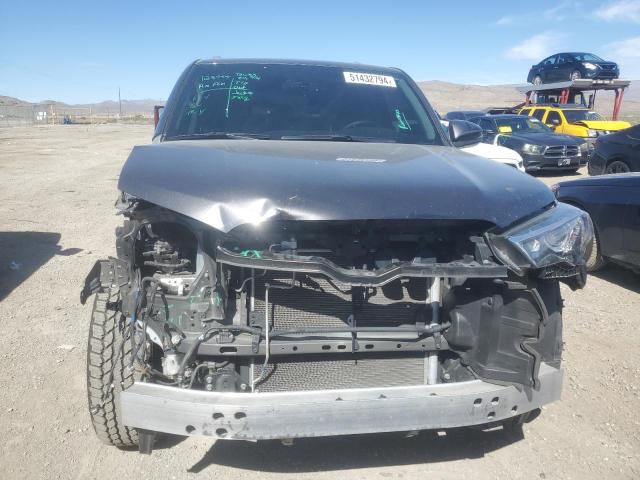 Photo 5 from auction – 2019 TOYOTA 4RUNNER SR with VIN JTEBU5JR2K5651882