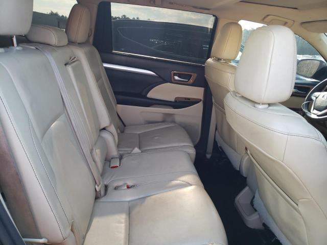 Photo 11 from auction – 2015 TOYOTA HIGHLANDER with VIN 5TDJKRFH2FS205079