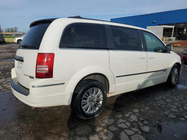 Photo 3 from auction – 2010 CHRYSLER TOWN & COU with VIN 2A4RR5D13AR279507