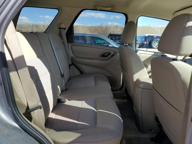 Photo 11 from auction – 2007 FORD ESCAPE XLT with VIN 1FMYU93167KB77565