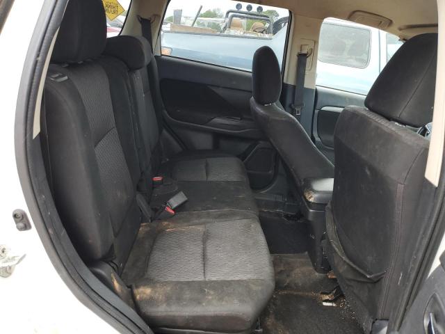 Photo 11 from auction – 2014 MITSUBISHI OUTLANDER with VIN JA4AD3A34EZ011292