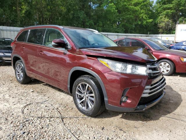 Photo 4 from auction – 2018 TOYOTA HIGHLANDER with VIN 5TDKZRFHXJS270710