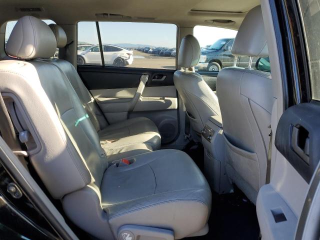 Photo 11 from auction – 2011 TOYOTA HIGHLANDER with VIN 5TDBK3EH8BS071028