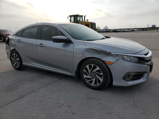 Photo 4 from auction – 2017 HONDA CIVIC EX with VIN 19XFC2F71HE036011