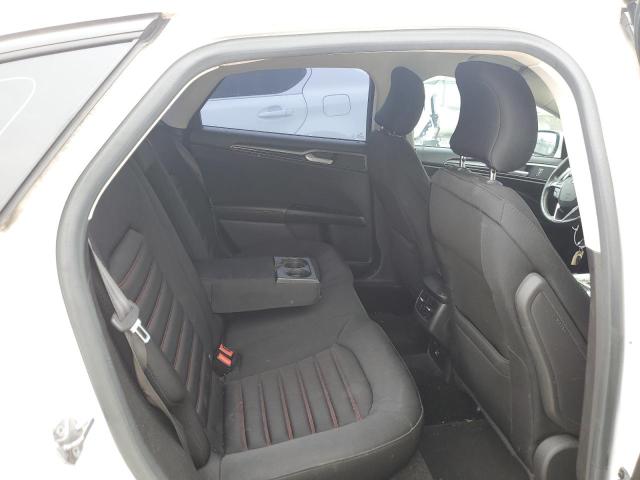 Photo 10 from auction – 2016 FORD FUSION SE with VIN 3FA6P0HDXGR120059
