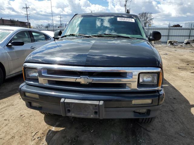 Photo 5 from auction – 1996 CHEVROLET BLAZER with VIN 1GNCS18W4TK100334