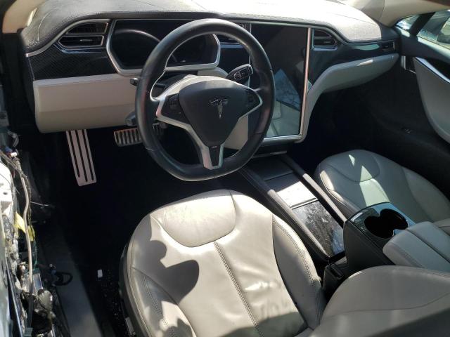Photo 8 from auction – 2013 TESLA MODEL S with VIN 5YJSA1CN8DFP23685