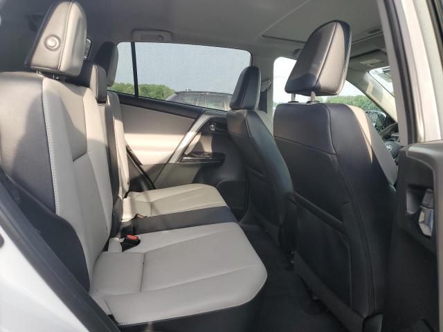 Photo 11 from auction – 2017 TOYOTA RAV4 LIMIT with VIN 2T3YFREV7HW376082