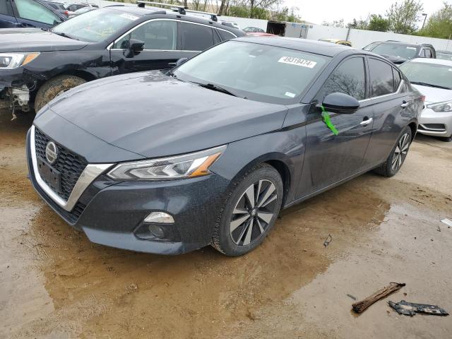 NISSAN ALTIMA SV 2019 with VIN 1N4BL4DV1KC127361 - Photo from auction