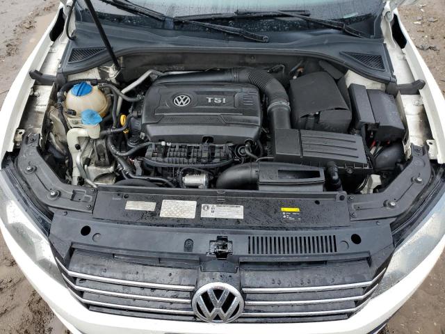 Photo 11 from auction – 2015 VOLKSWAGEN PASSAT S with VIN 1VWAT7A33FC047718