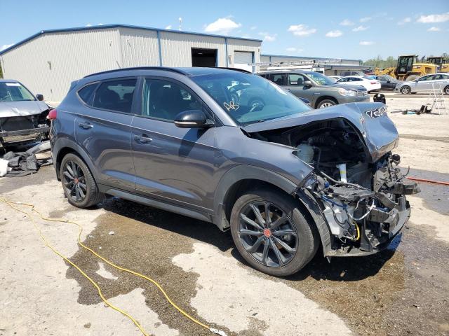 Photo 4 from auction – 2017 HYUNDAI TUCSON LIM with VIN KM8J33A22HU481981