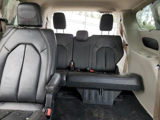 Photo 10 from auction – 2018 CHRYSLER PACIFICA T with VIN 2C4RC1BG5JR214147