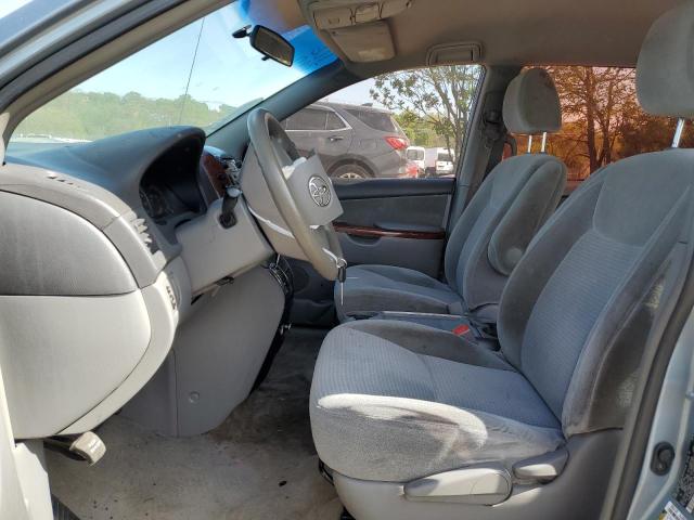 Photo 7 from auction – 2010 TOYOTA SIENNA CE with VIN 5TDKK4CC8AS294911
