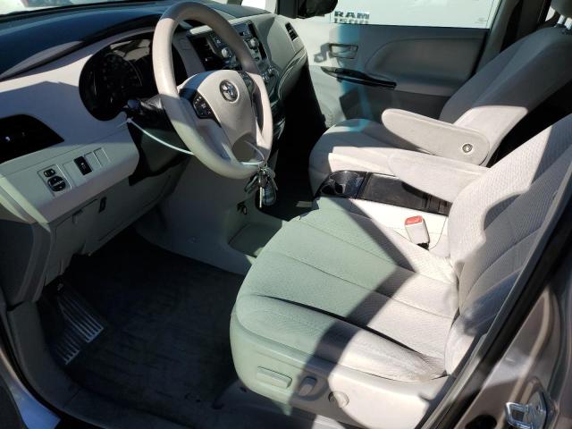 Photo 7 from auction – 2012 TOYOTA SIENNA LE with VIN 5TDKK3DC5CS275373