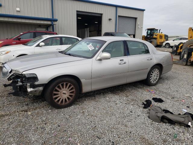 Photo 1 from auction – 2004 LINCOLN TOWN CAR E with VIN 1LNHM81WX4Y648134