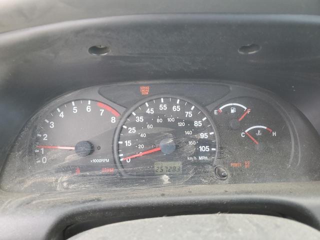 Photo 9 from auction – 2000 CHEVROLET TRACKER with VIN 2CNBJ13CXY6951144