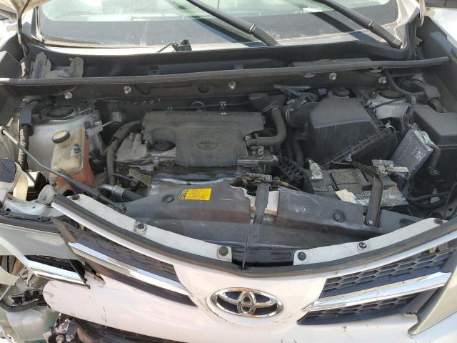 Photo 11 from auction – 2015 TOYOTA RAV4 XLE with VIN 2T3WFREV3FW147175