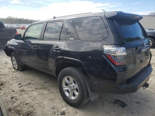 Photo 2 from auction – 2018 TOYOTA 4RUNNER SR with VIN JTEBU5JR1J5565123