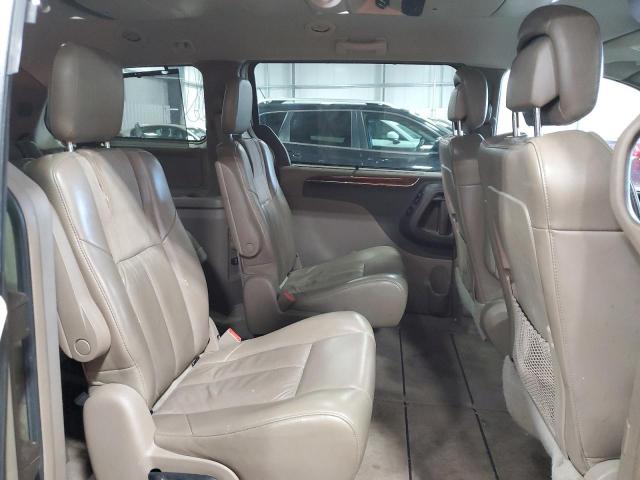 Photo 11 from auction – 2011 CHRYSLER TOWN & COU with VIN 2A4RR6DG1BR683739