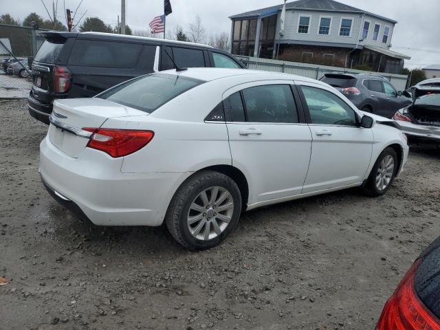 Photo 3 from auction – 2012 CHRYSLER 200 TOURIN with VIN 1C3CCBBB5CN125568