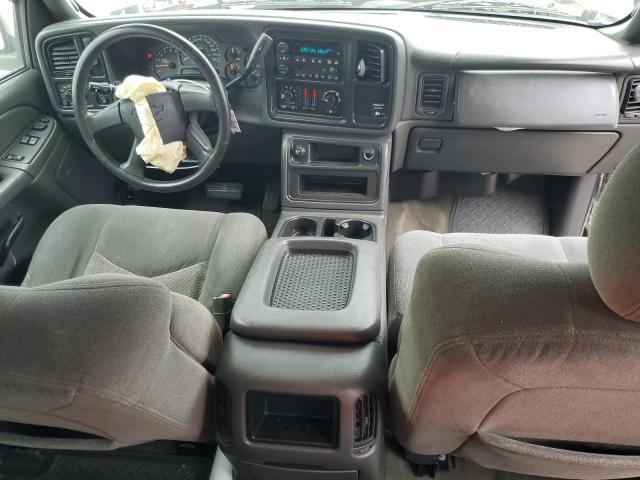 Photo 8 from auction – 2004 CHEVROLET SILVERADO with VIN 2GCEC19T041311759