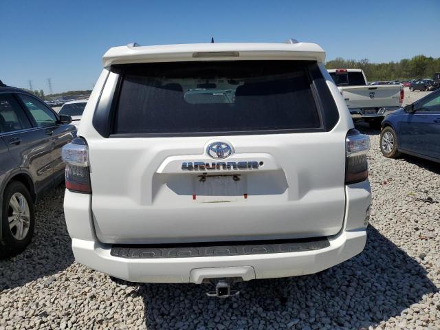 Photo 6 from auction – 2018 TOYOTA 4RUNNER SR with VIN JTEBU5JR4J5507104
