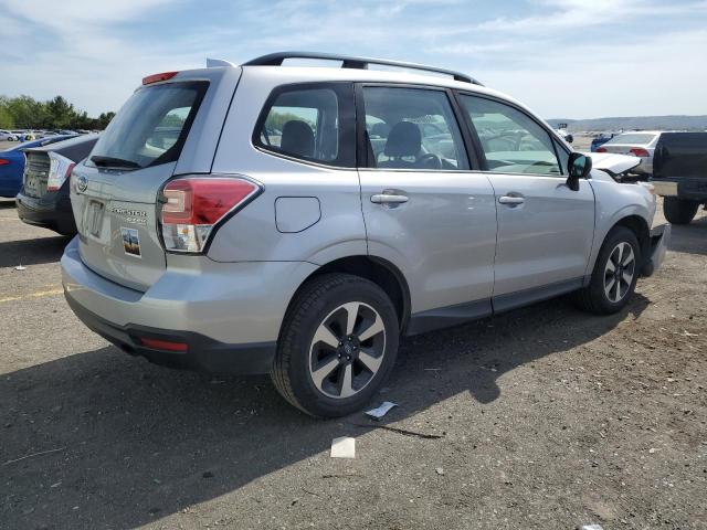 Фото 3 с аукциона – 2017 SUBARU FORESTER 2 с VIN JF2SJABC6HH547260