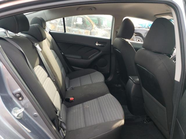 Photo 10 from auction – 2017 KIA FORTE LX with VIN 3KPFL4A77HE104623