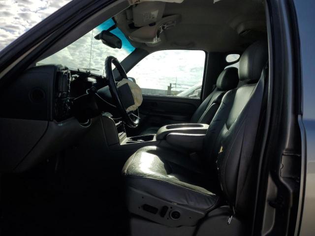Photo 7 from auction – 2003 CHEVROLET SUBURBAN K with VIN 1GNFK16Z63J192174