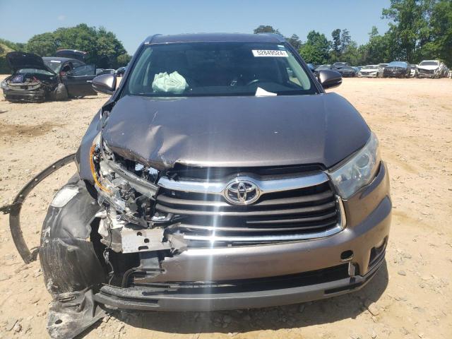 Photo 5 from auction – 2016 TOYOTA HIGHLANDER with VIN 5TDJKRFH4GS258139