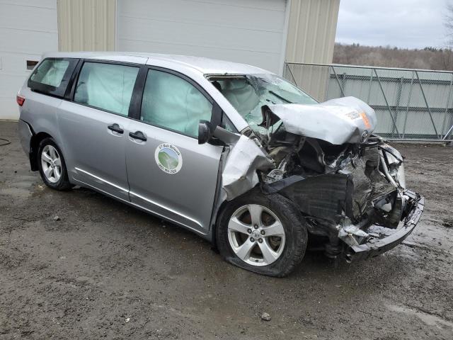 Фото 4 с аукциона – 2017 TOYOTA SIENNA с VIN 5TDZZ3DC0HS863859