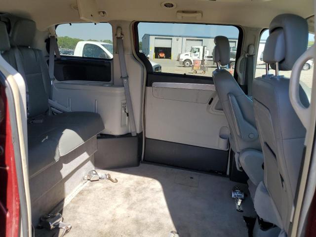 Photo 11 from auction – 2011 VOLKSWAGEN ROUTAN SE with VIN 2V4RW3DG2BR718078