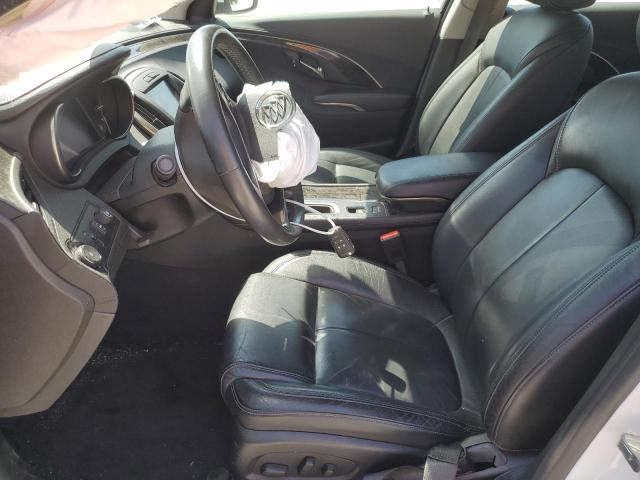 Photo 7 from auction – 2016 BUICK LACROSSE with VIN 1G4GB5G31GF169839