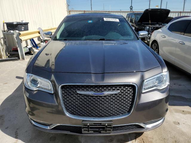 Photo 5 from auction – 2019 CHRYSLER 300 LIMITE with VIN 2C3CCAEG3KH585692