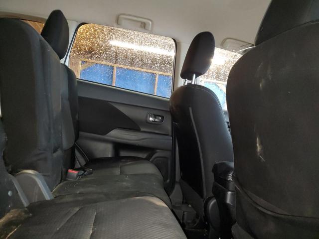 Photo 10 from auction – 2017 MITSUBISHI OUTLANDER with VIN JA4AZ3A37HZ035852